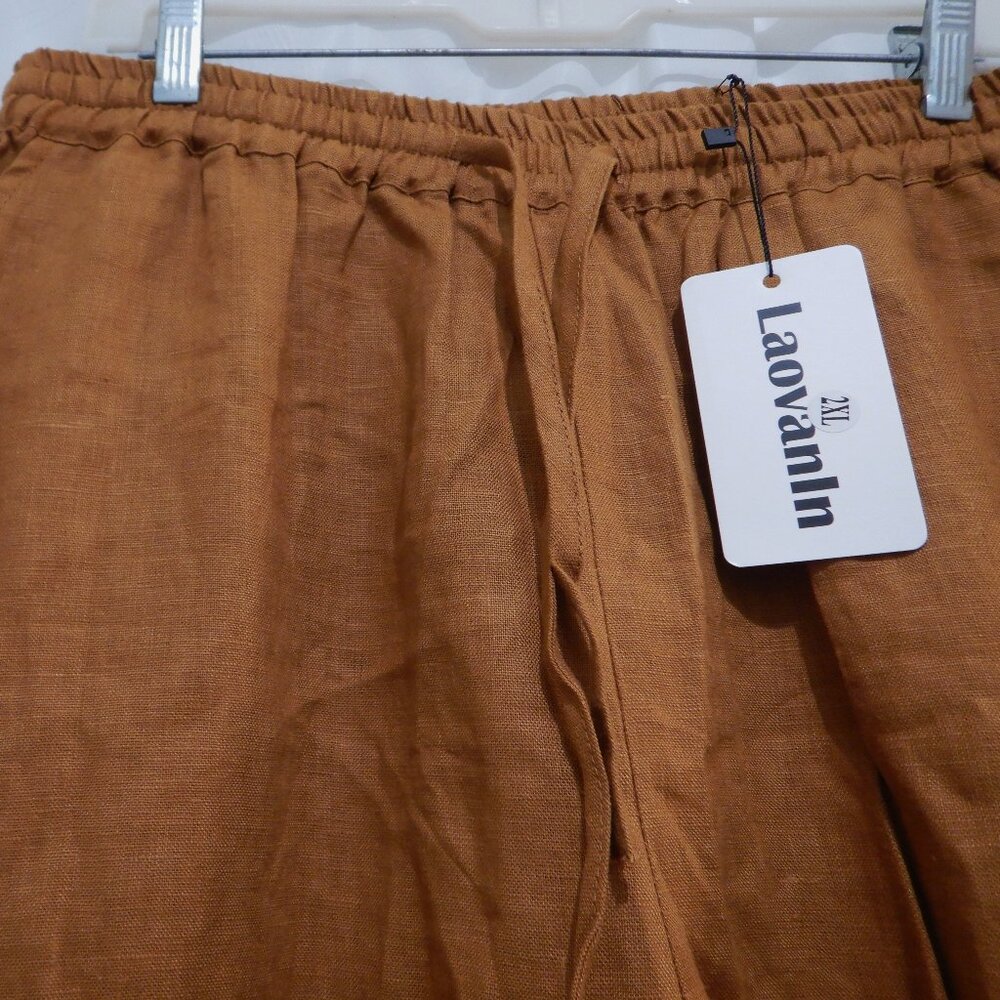 Women's Tan Capris